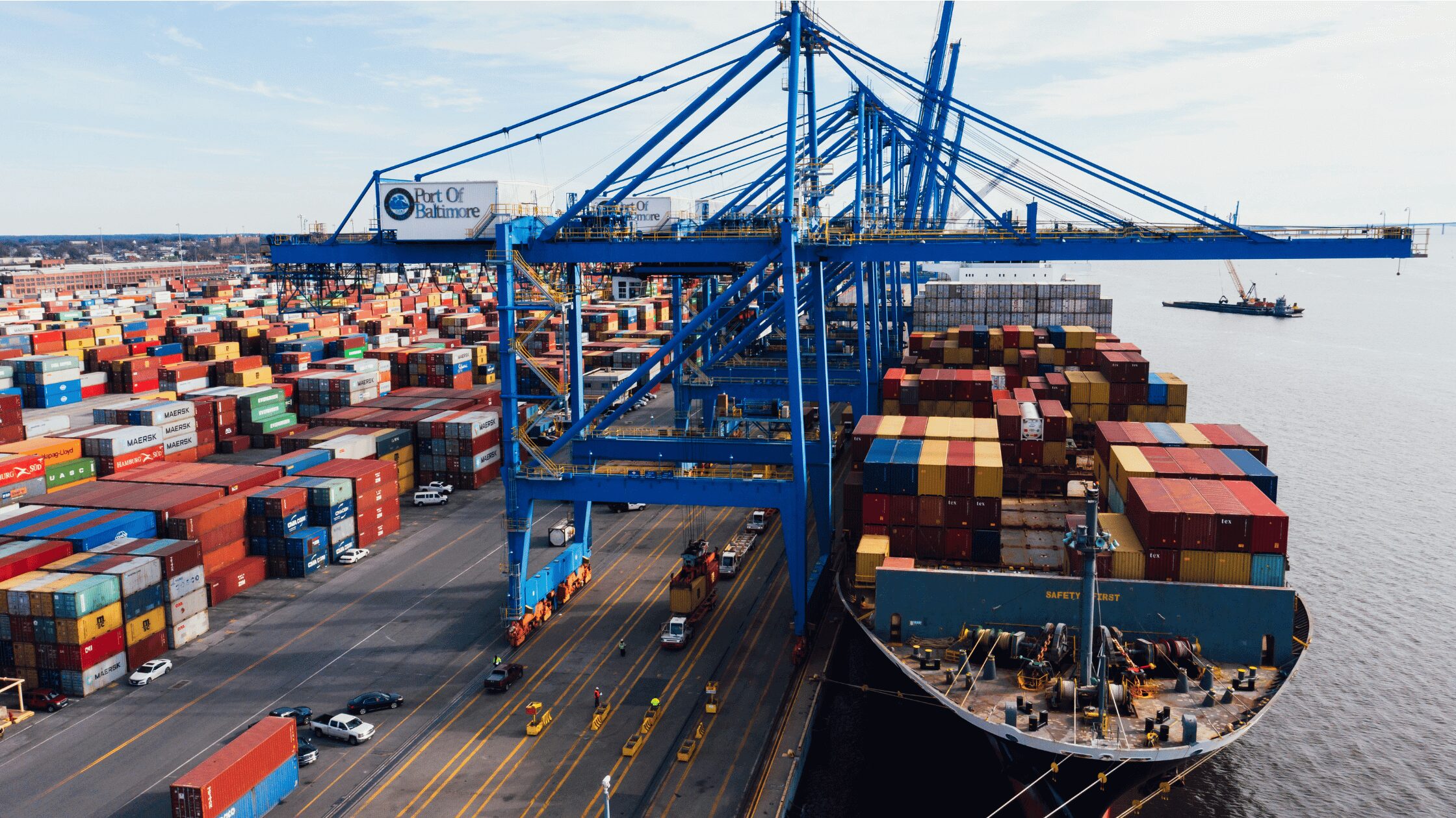 Přístavy v roce 2025 hrají klíčovou roli v globálním obchodu a logistice. (zdroj obrázku: canva.com)